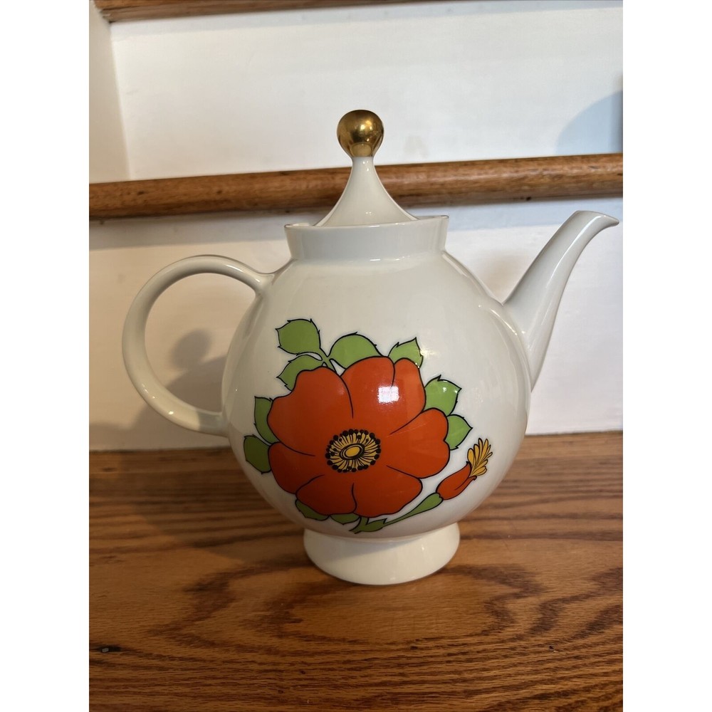RARE VINTAGE SCHUMANN ARZBERG BAVARIA TEA POT - Hand Painted Flower 1950s-60s